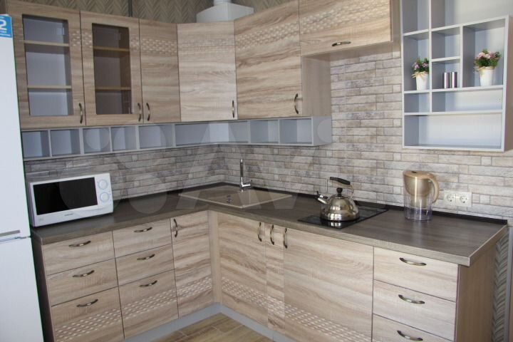 2-к. квартира, 52 м², 2/12 эт.