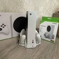 Игровая приставка Xbox series s