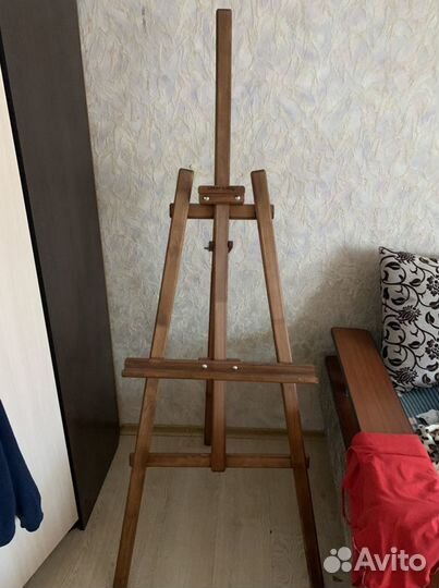 Мольберт художественный