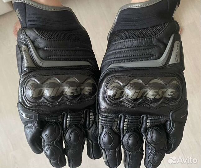 Перчатки Dainese для мотоцикла