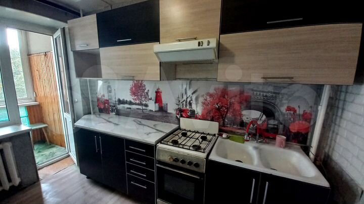 2-к. квартира, 52 м², 4/5 эт.