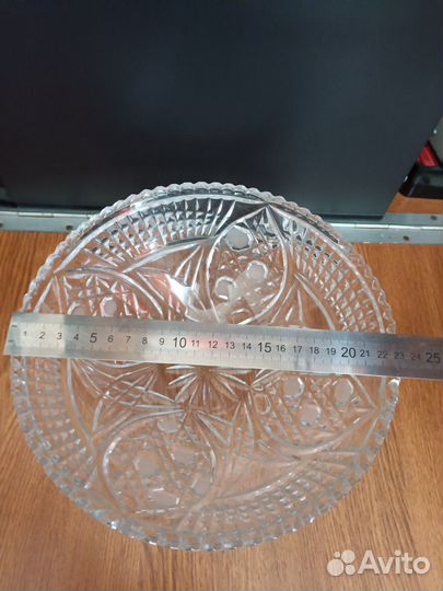 Салатник хрустальный лзхс и ваза 