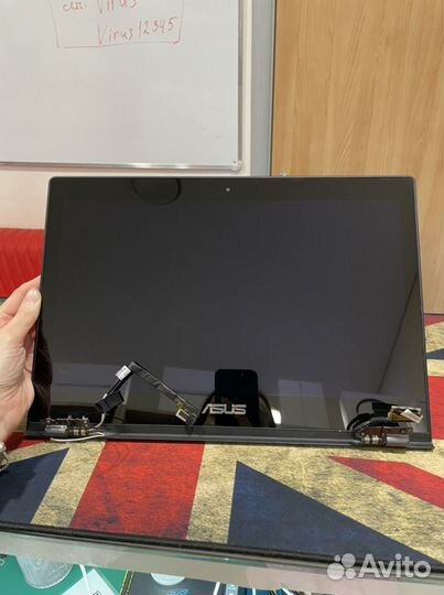 Матрица с тачскрином и крышкой Asus UX302