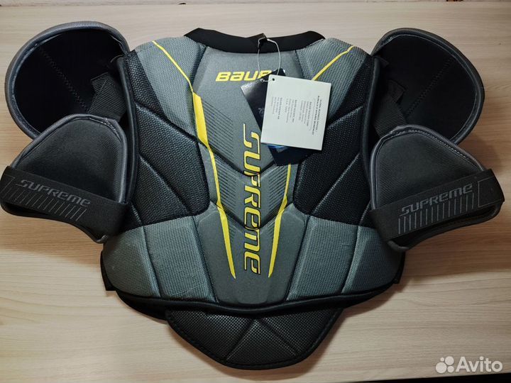 Хоккейный нагрудник Bauer Supreme S150 (SR S)