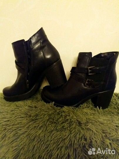 Ботинки осенние