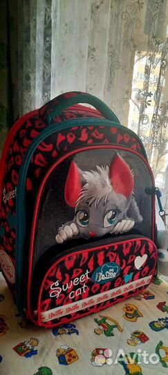 Портфель школьный для девочки