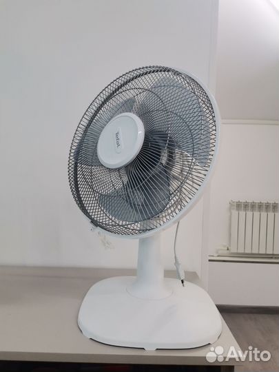 Вентилятор настольный Tefal