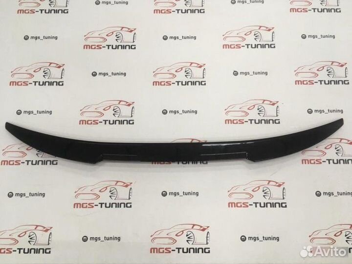 Спойлер черный M4 Style BMW 5 G30 (Тайвань)