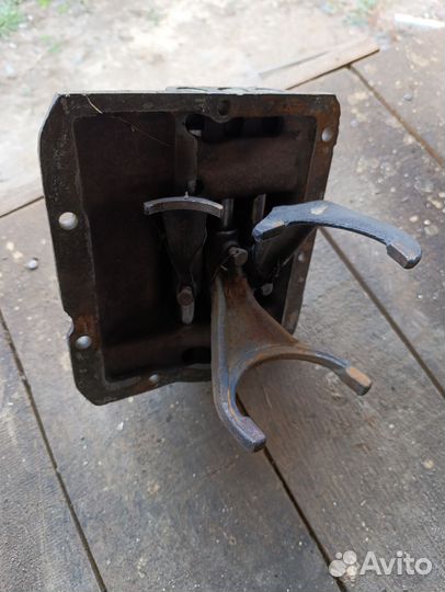 Крышка кпп УАЗ с/о