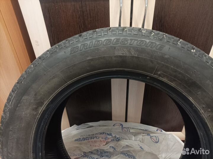 Bridgestone Blizzak VRX 175/65 R15