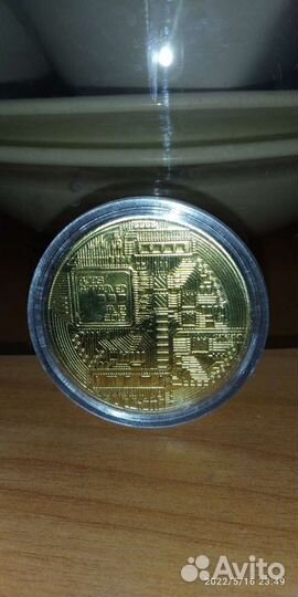 Монета Биткоин