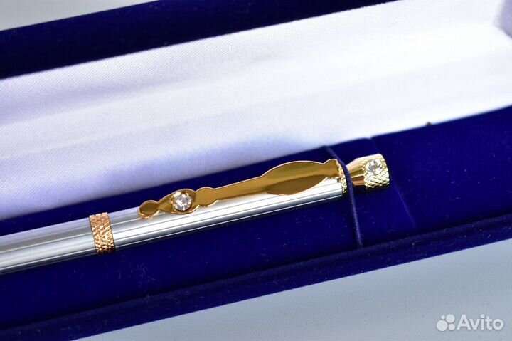 Ручка шариковая с камнями