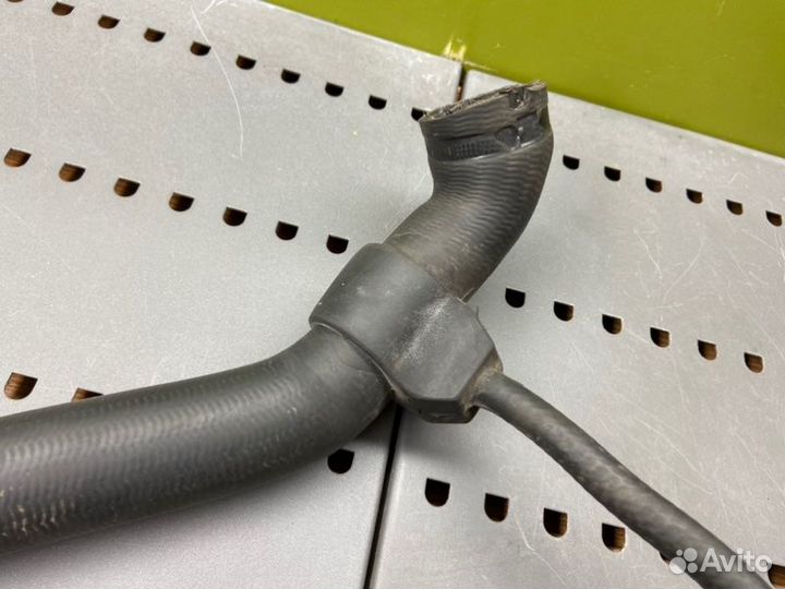 Патрубок Mercedes-Benz S-Class W220 M112.944 3.2