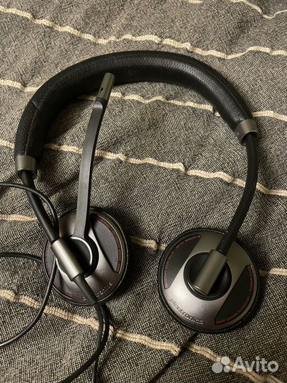 Наушники проводные (гарнитура)