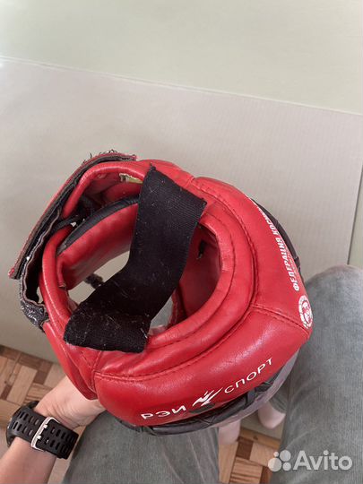 Шлем для единоборств