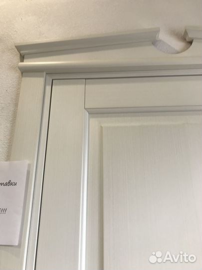 Дверь межкомнатная массив бука Волховец