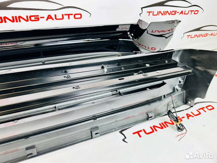 Подножки Toyota Land Cruiser 300 черные B0429