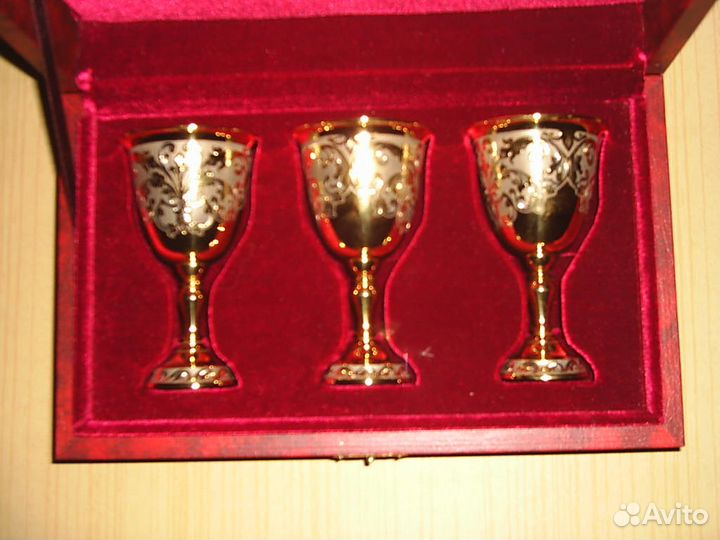 Набор рюмок