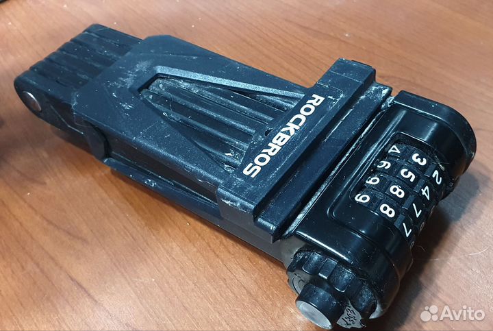 Кодовый велосипедный замок