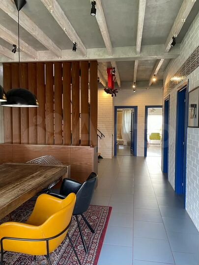 4-к. квартира, 125 м², 4/4 эт.