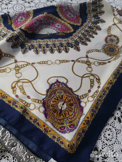 Neckermann шикарный платок