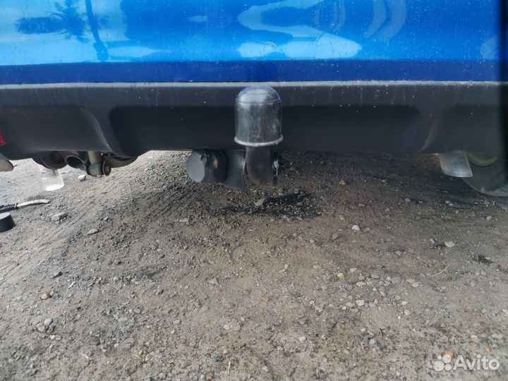 Тсу (прицепное) Киа Рио