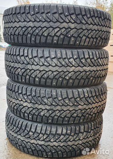 Pirelli Formula Ice 225/60 R18 104T