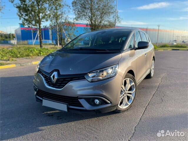 Renault Grand Scenic 1.8 AMT, 2019, 142 000 км с пробегом, цена 1769000 руб.
