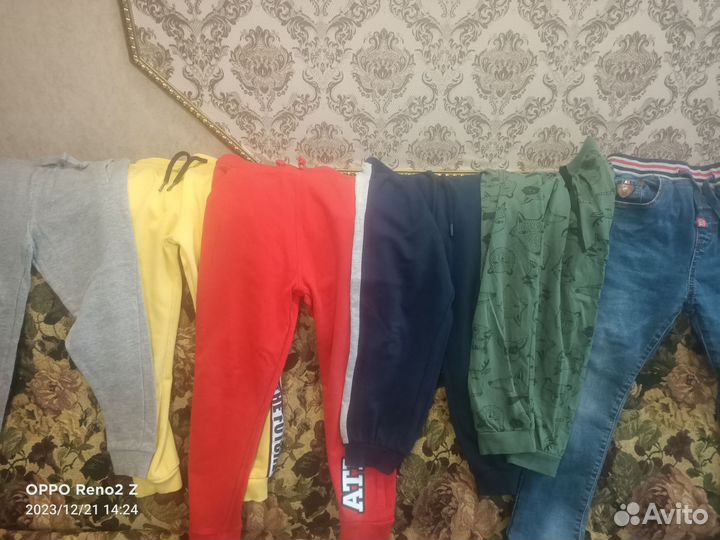 Джинсы и трико