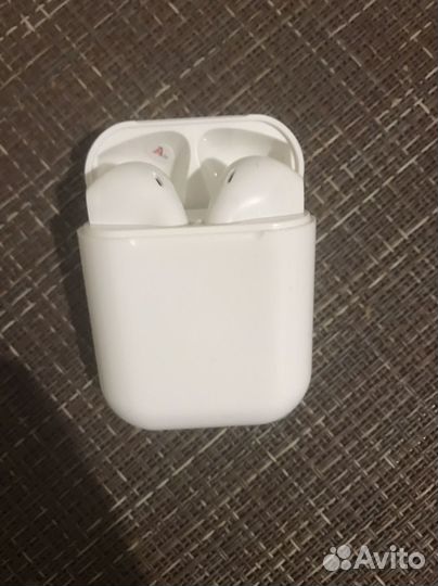 Беспроводные наушники