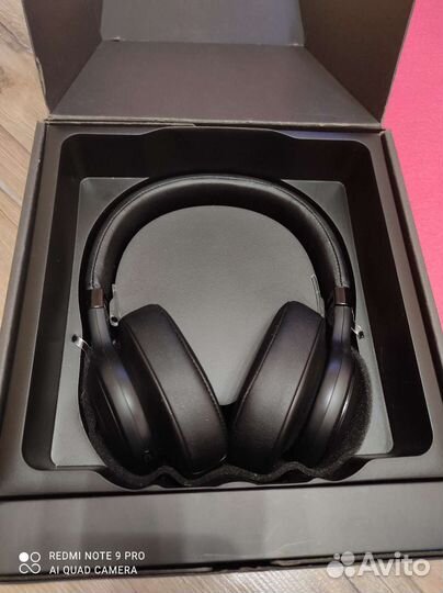 Беспроводные наушники jbl E500BT