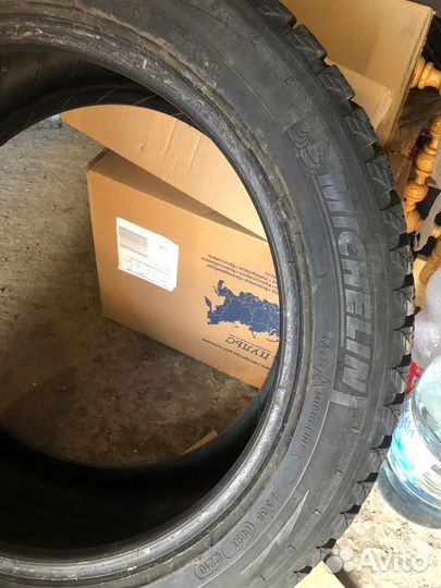 Michelin Latitude X-Ice 215/50 R17