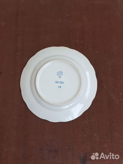 Тарелки фарфоровые(4 шт.) Коростень СССР