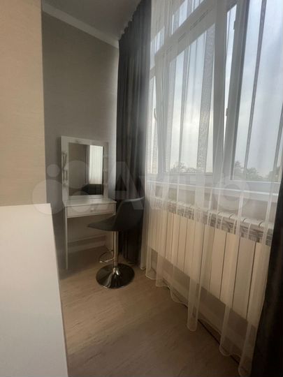 2-к. квартира, 60 м², 1/4 эт.