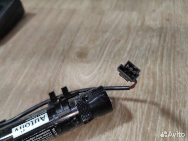 Замок ремня безопасности передний правый Bmw 5 F10