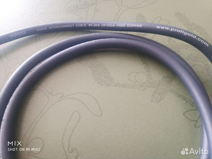 Profigold 2 RCA -2 RCA 1 м в идеале