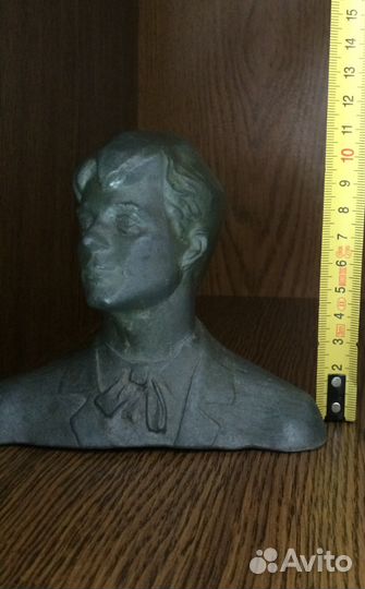 Есенин Бюст