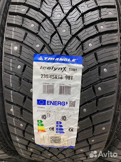 Triangle IcelynX TI501 235/45 R18 97T