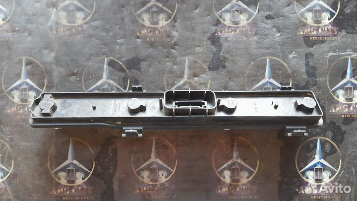 Мерседес Вито Плата заднего фонаря