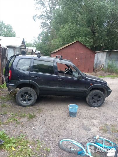 Chevrolet Niva 1.7 МТ, 2005, 215 000 км
