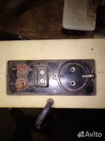 Блок питания СССР в рабочем состоянии