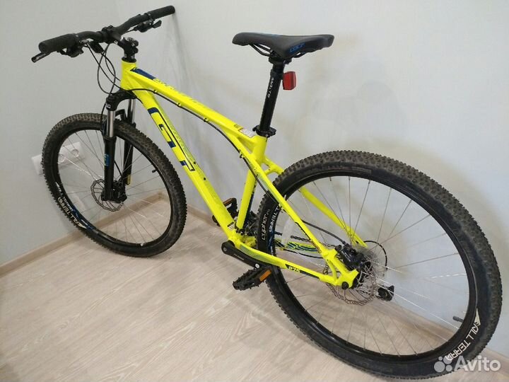 Gt store avalanche yellow