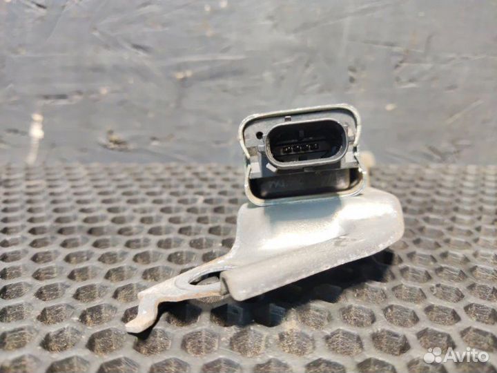 Датчик подушки безопасности задний левый Lexus Rx