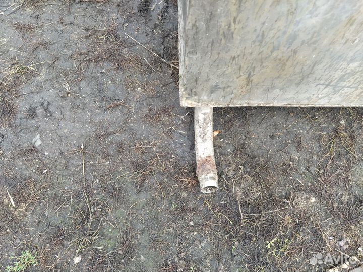 Емкость из нержавеющей стали.Д.2м.Ш.1м.В.1м