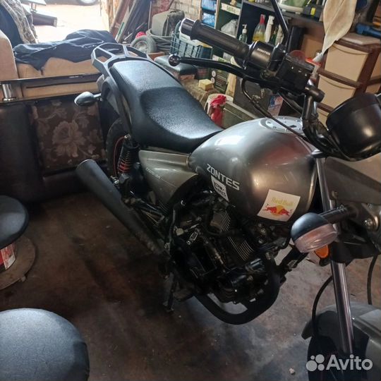 Продаю мотоцикл zontes 125-3a