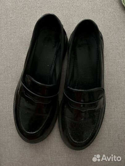 Лоферы женские