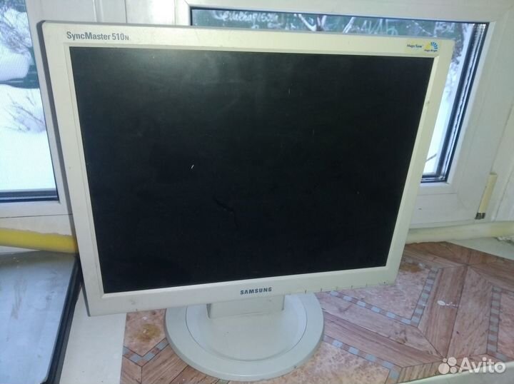Монитор 15 дюймов Samsung