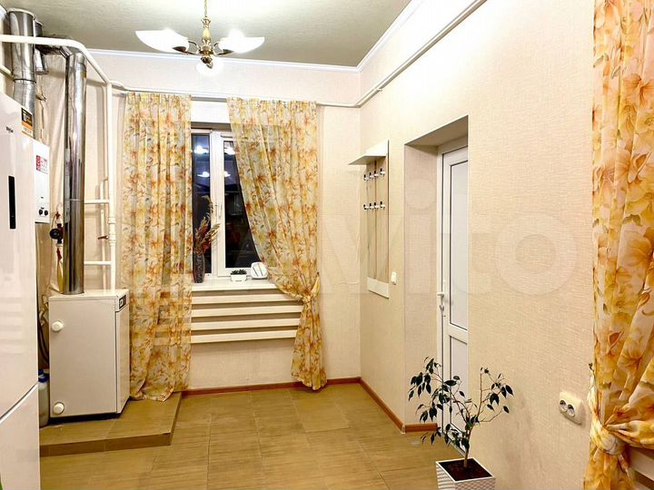 Дом 83 м² на участке 6,54 га