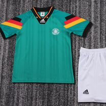 Ретро детская форма Германия 1992, Москва