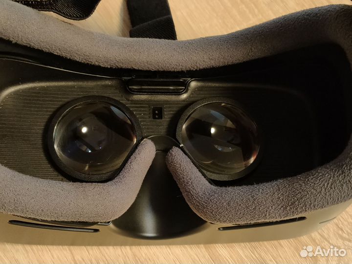 Samsung Gear VR (sm-r323